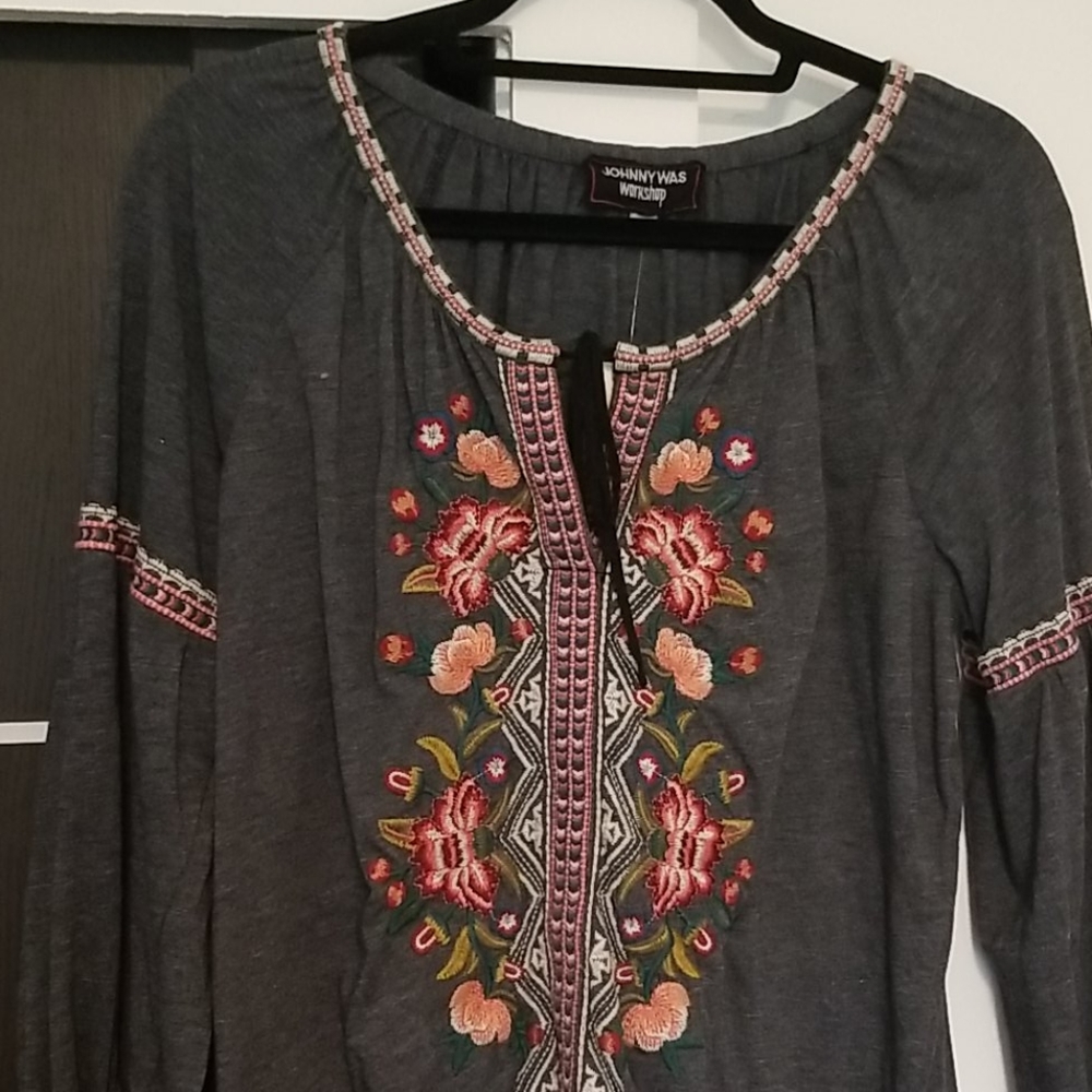 NWT Johnny Was Embroidered Blouse